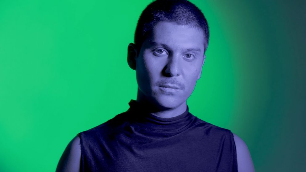“Me Lo Buscaba” es el tercer single de Santi Celli, rumbo a su nuevo disco.