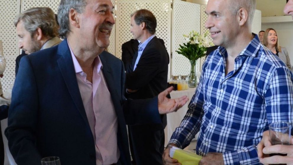 El gobernador cordobés y el jefe de gobierno porteño, cada día más cerca.