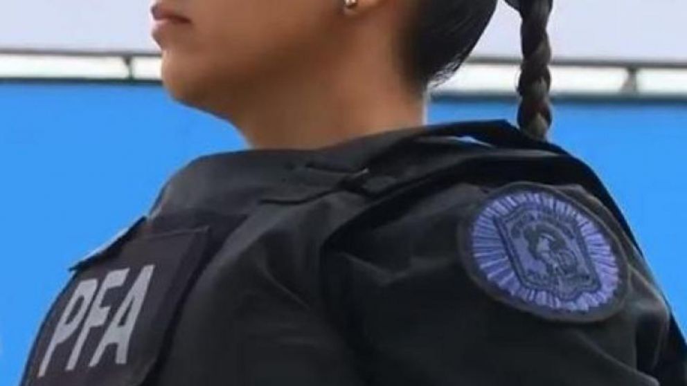 La suboficial resolvió ofrecer resistencia al desvalijamiento.