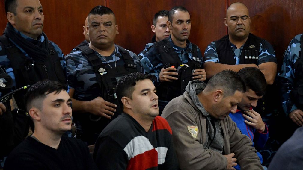Los policías acusados de la Masacre de Monte.
