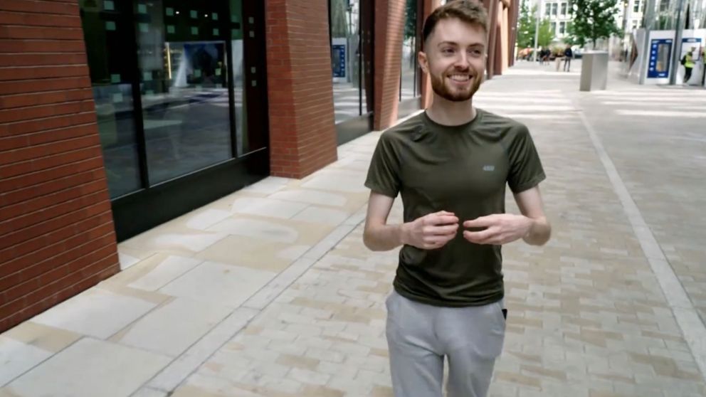 Joe, el hombre al que su miembro le costó un trabajo (The Sun).