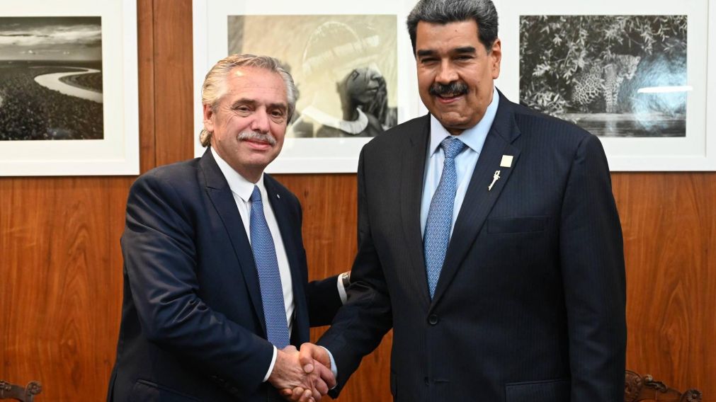 Alberto Fernández se reunió con Nicolás Maduro y le pidió que Venezuela vuelva a los organismos y foros internacionales.