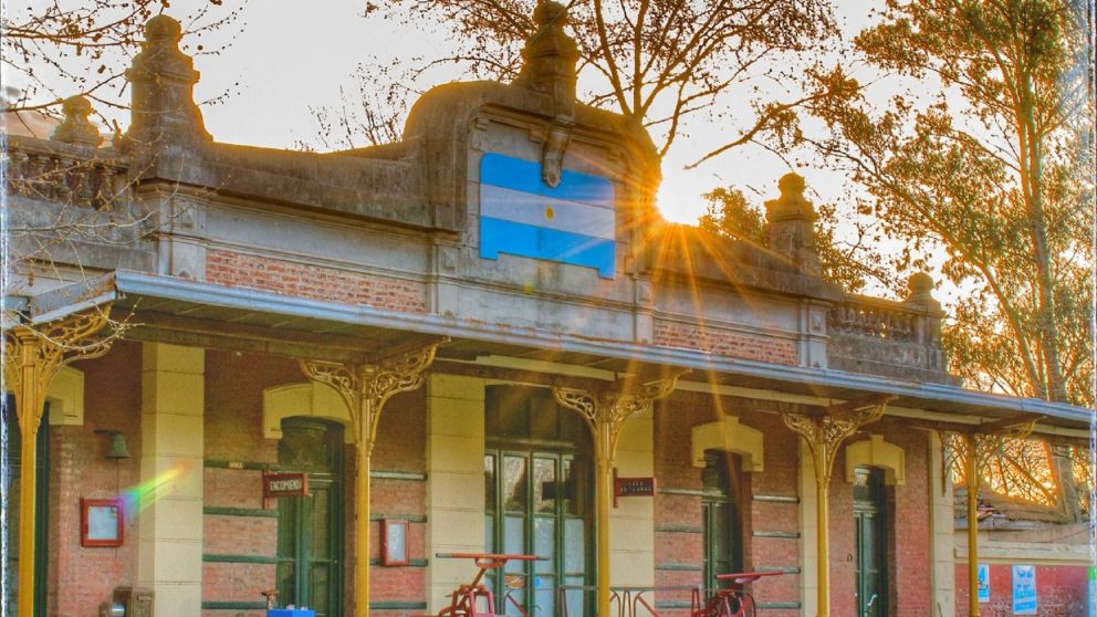 Altamira: un pueblito "escondido" a una hora de la Capital Federal y que es ideal para visitar en tren.