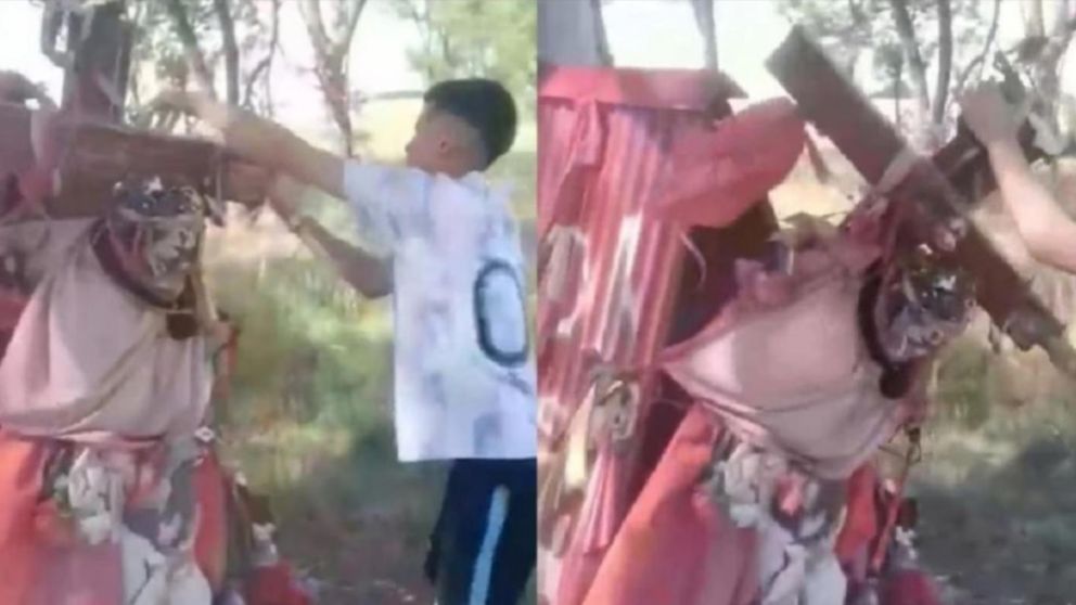 Pastor evangelista destruye santuarios del Guachito Gil, "en nombre de Jesús".