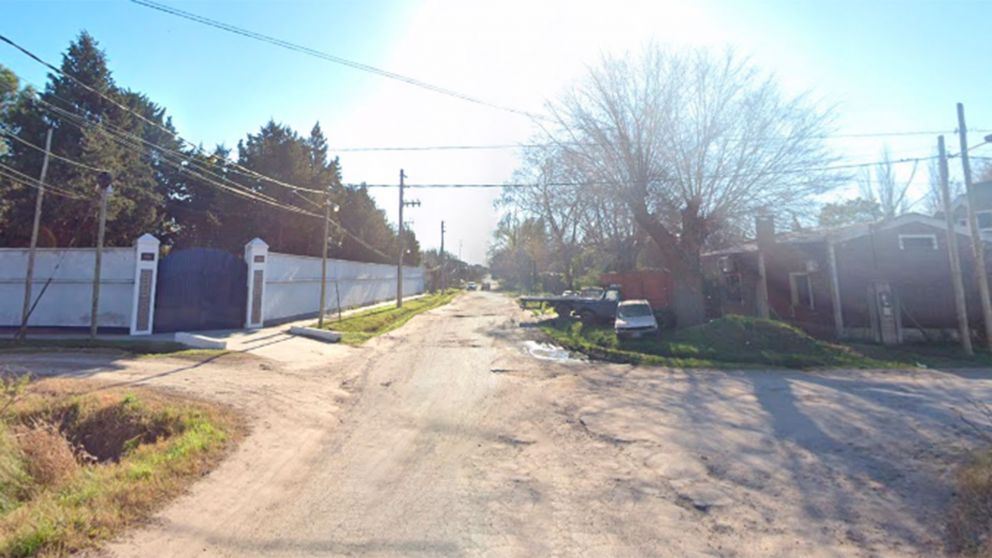 Una mujer policía le disparó en el abdomen a un motochorro que quiso asaltarla.