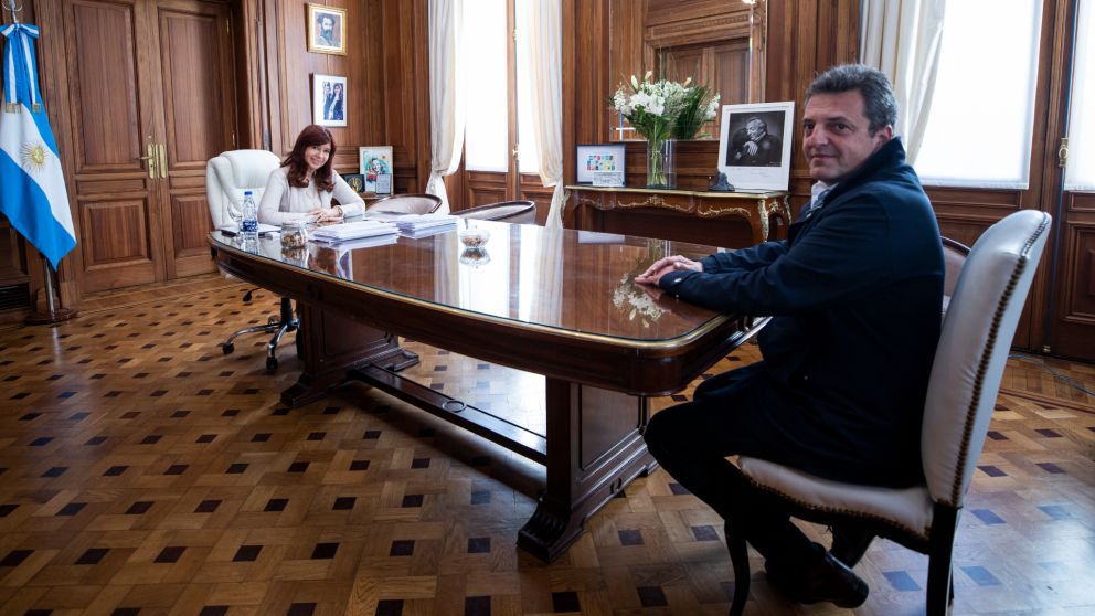 CFK junto con el ministro de Economía, Sergio Massa.