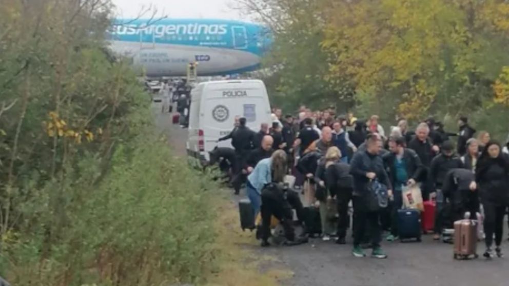 El operativo guionado por la Policía de Seguridad Aeroportuaria.