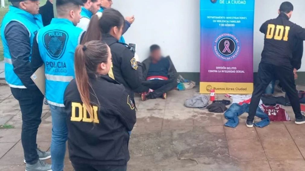 El sospechoso de abusar de una mujer en la Reserva Ecol�gica, al momento de ser arrestado.
