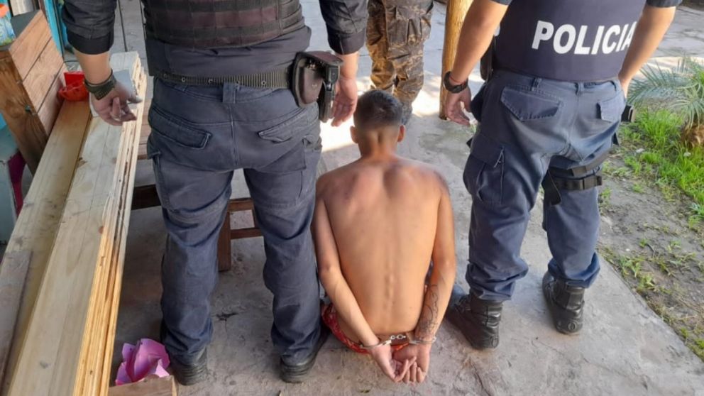 Así fue reducido uno de los malvivientes.