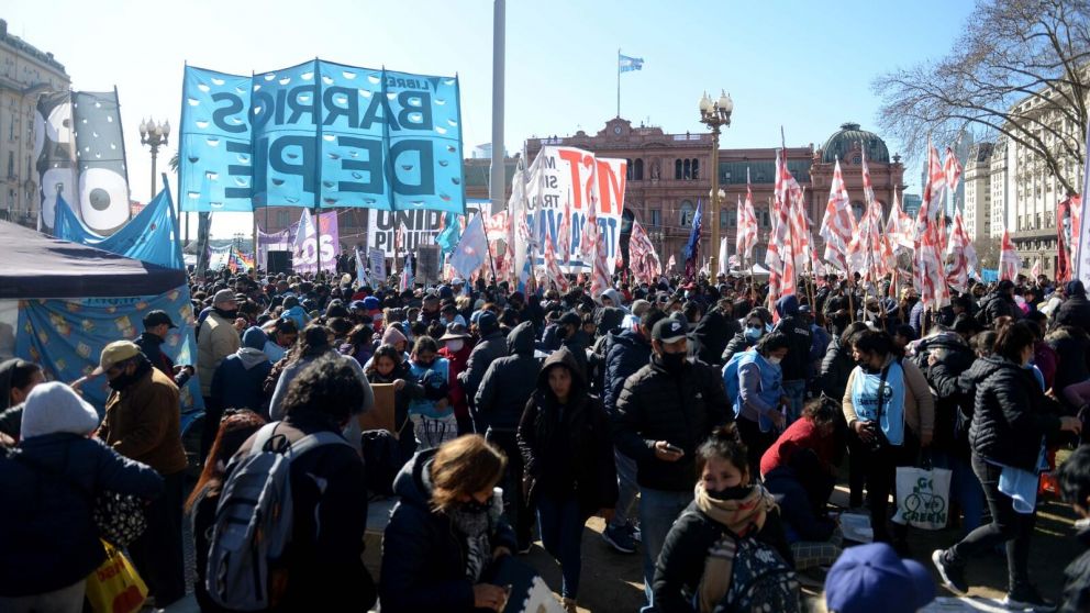 Los piqueteros confluirán este miércoles una vez más en Plaza de Mayo (Crónica/Hernán Nersesian/Archivo).