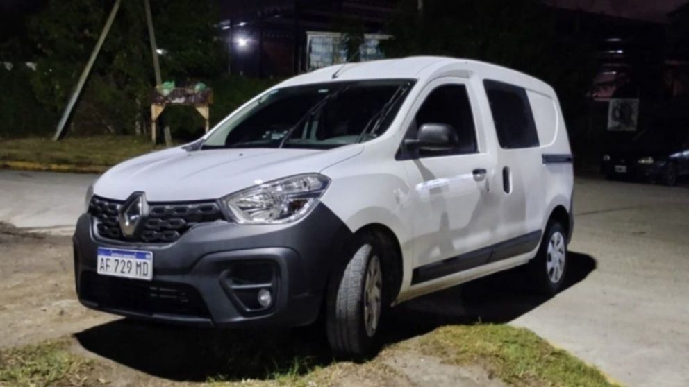 El empleado se había quedado con la camioneta de su trabajo.