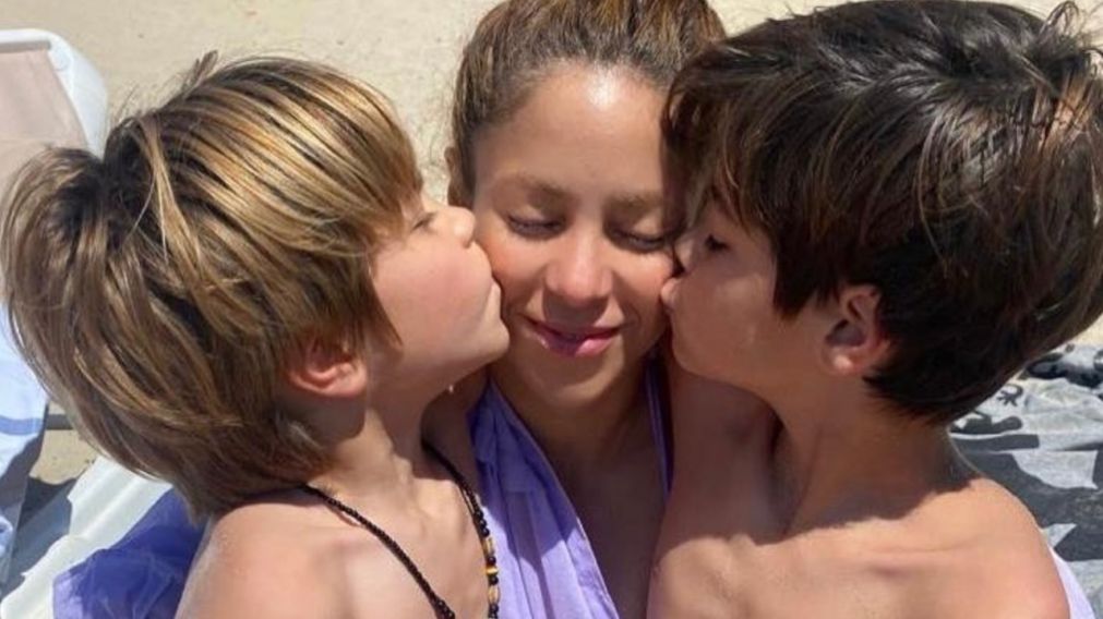 Shakira sorprendió con “Acróstico”, un tema dedicado a sus hijos