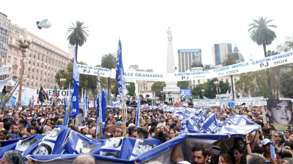 El Frente de Todos planea mudar su convocatoria de la Plaza de Mayo a la avenida Nueve de Julio.
