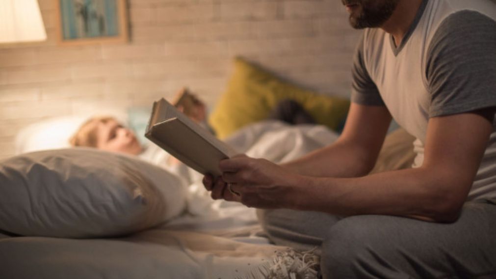 5 beneficios de leerle cuentos a los ni�os antes de dormir