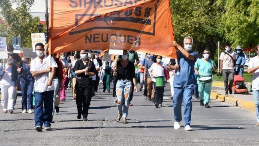 Denuncian desinversión en salud pública en Neuquén (Twitter).