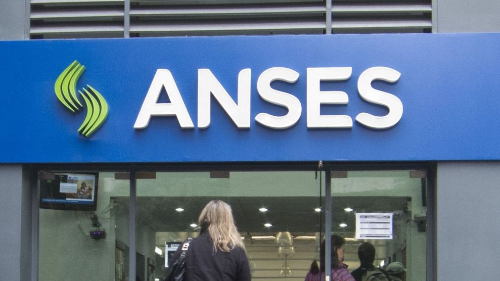 Anses alerta sobre falsos correos electrónicos.
