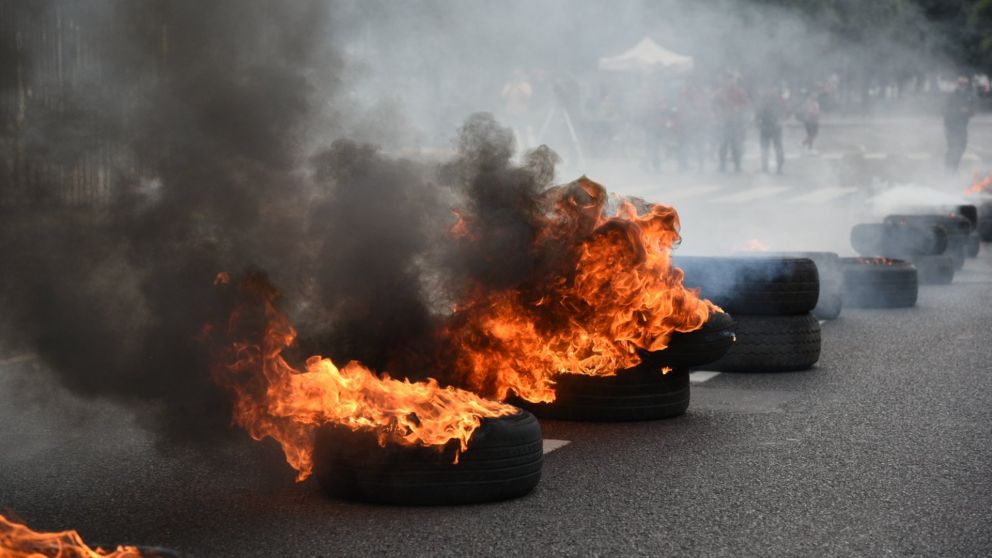Horas de tensi�n se vivieron en frente del Ministerio de Desarrollo Social.