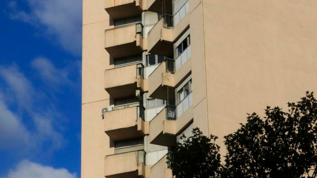 En un principio, la causa fue catalogada como un presunto intento de suicidio, pero dio un giro en las últimas horas.