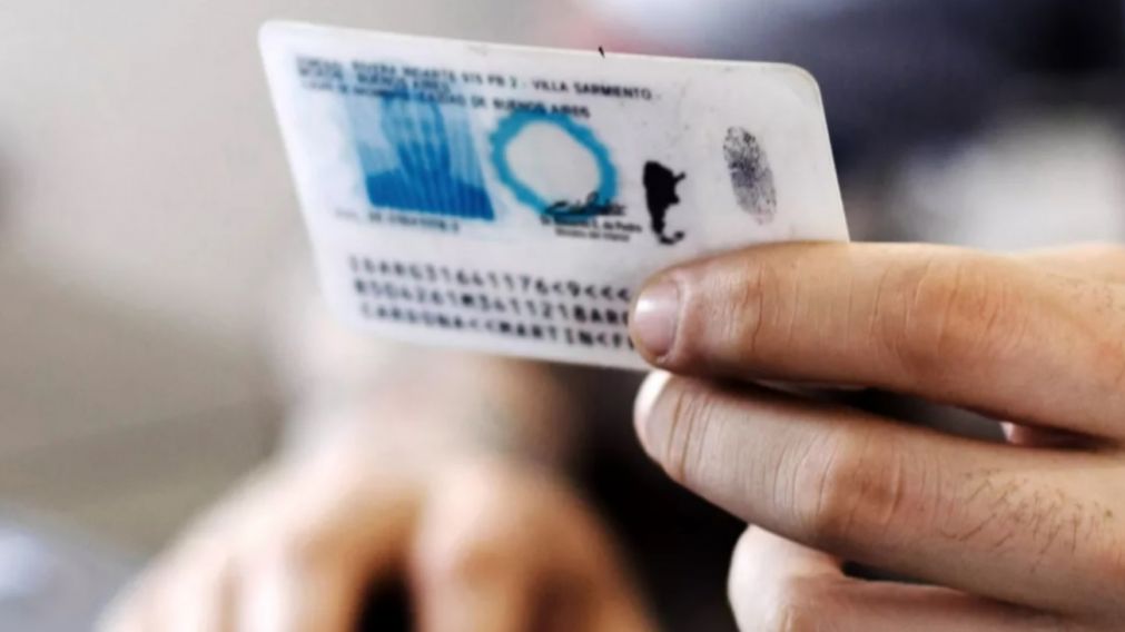 La modificación en la normativa actual simplificará el trámite para menores de 18 años que deseen acceder al cambio de DNI.