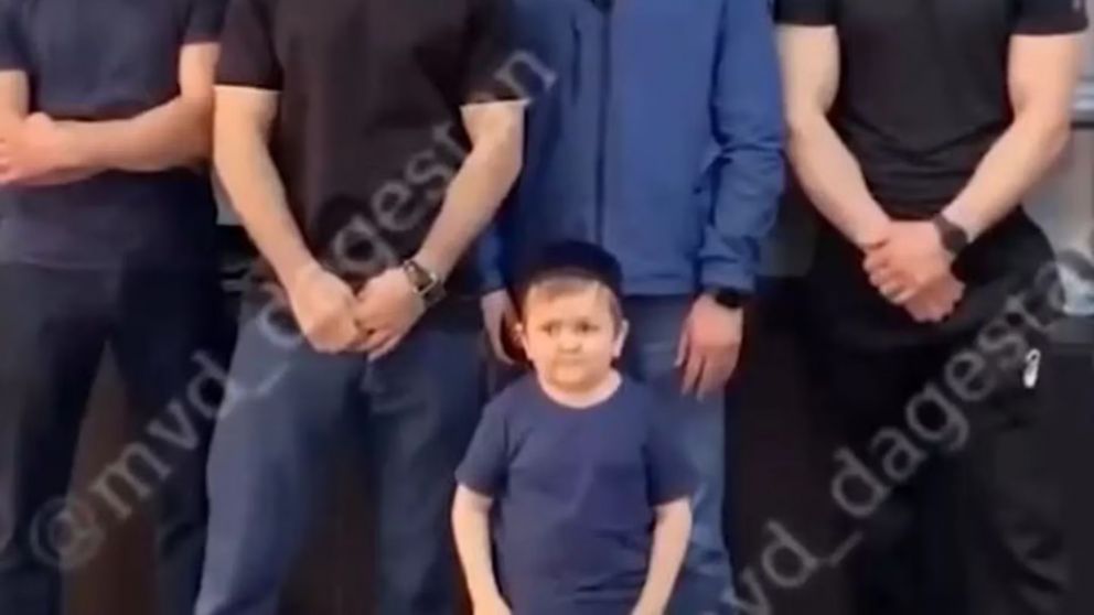 Hasbulla fue detenido, junto a sus amigos, por incumplir las normas de tránsito.