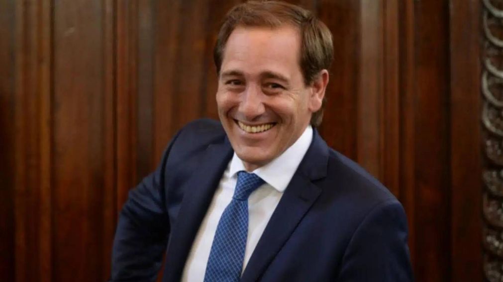 La Plata: cuestionan el destino del excedente presupuestario.