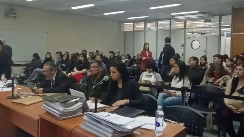 La decisión unánime de los doce jurados benefició a Rubén Darío Suárez, Ariel Emiliano Gómez y Pablo César Balbuena.