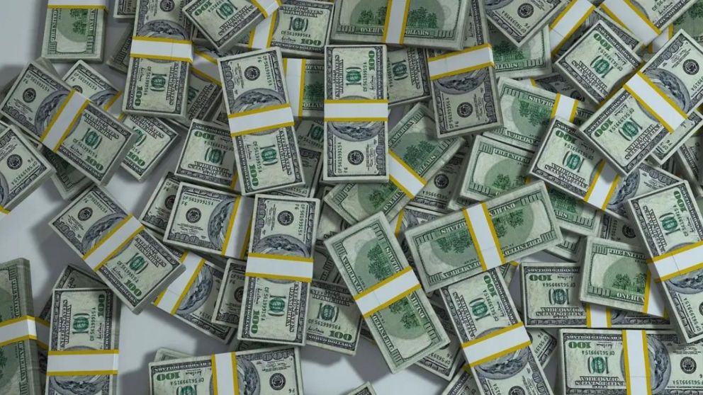 Gracias a una tradición familiar, padre e hijo ganaron la lotería y ahora tienen más de $700 mil dólares.