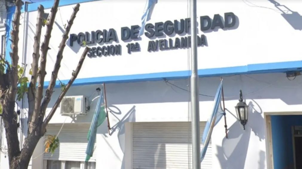 Detuvieron a un hombre durante una serie de allanamientos en Villa Tranquila.