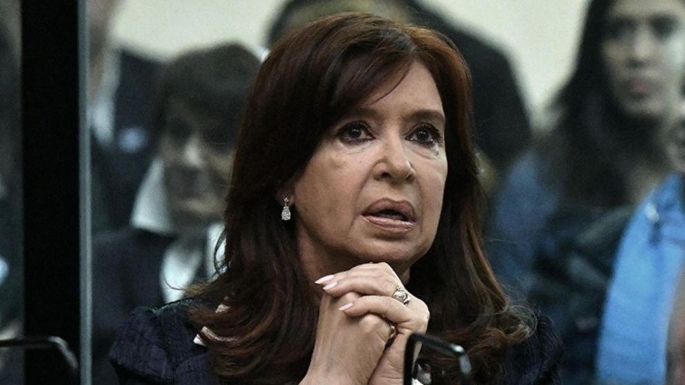Cristina Kirchner apunt� contra ex directivo del FMI.