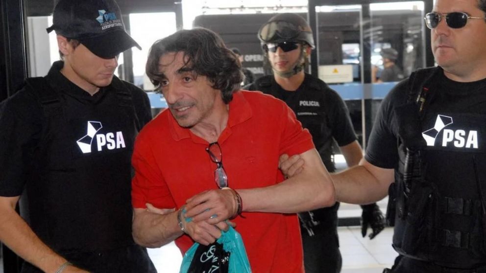Murió el asesino de la masacre de Flores: Fructuoso Álvarez González, había pedido hace poco quedar libre.