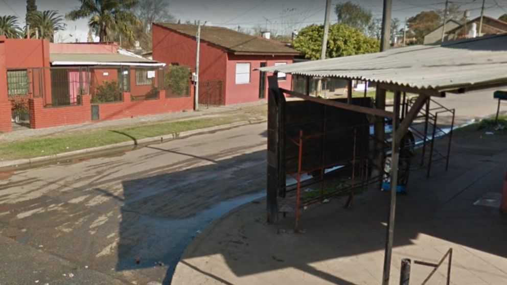 Ac�, en esta esquina, sucedi� la muerte del presunto ladr�n.