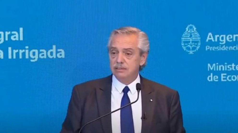 Alberto Fernández pidió bajar el barullo de la política construir para el futuro del país.
