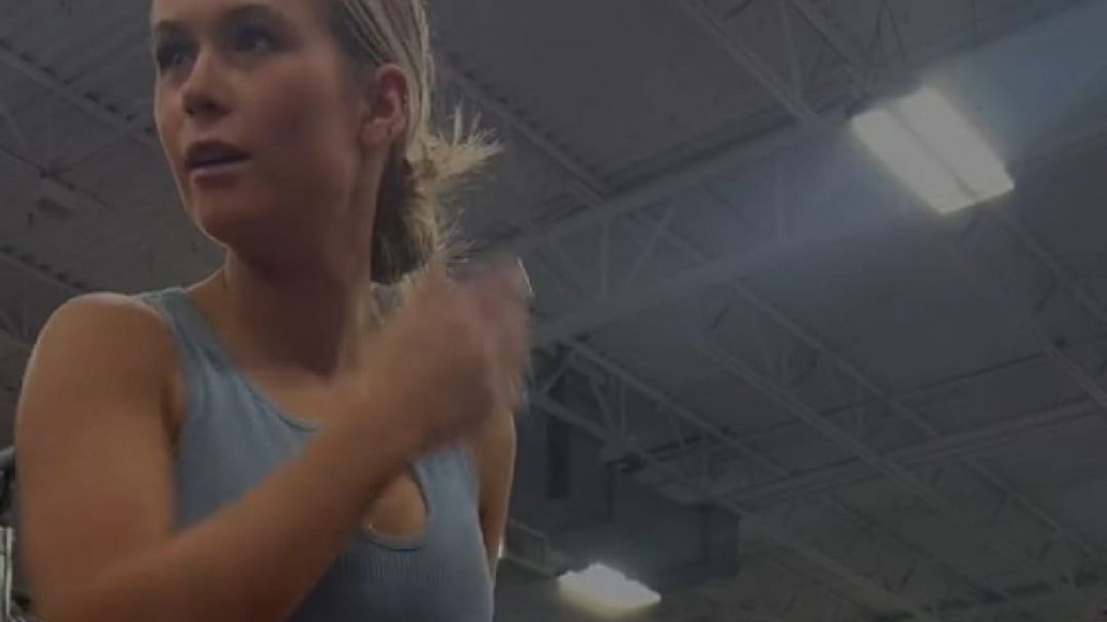 Una joven estaba entrenando en el gym y tuvo que soportar un insólito planteo.