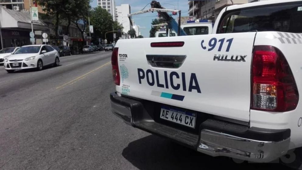 El hombre muri� cuando estaban subi�ndolo al patrullero para trasladarlo. 