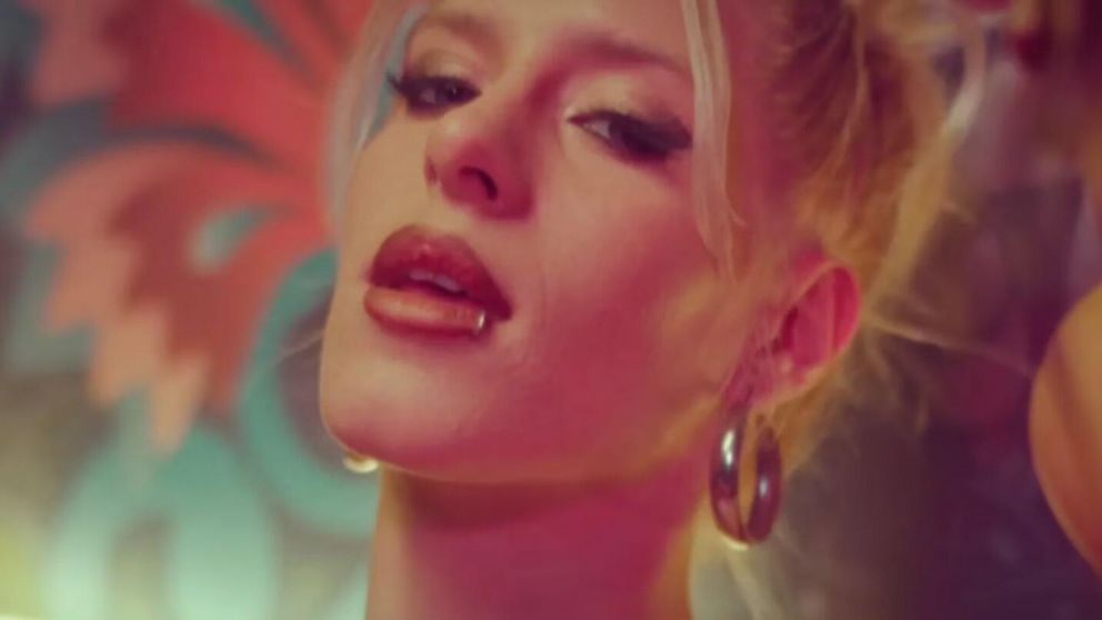 Camila Lattanzio lanz� una canci�n y la acusan de plagiar a Lali Esp�sito.