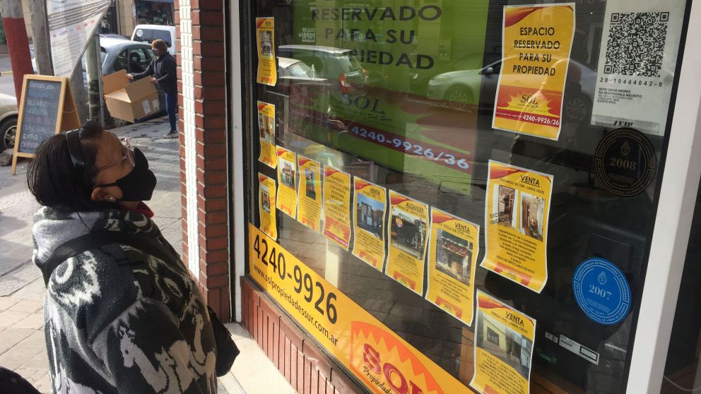 Un inquilino que pag� $100.000 en los �ltimos 12 meses, comenzar� a pagar $189.560 por mes por el alquiler de la misma vivienda. (Carlos Ventura)