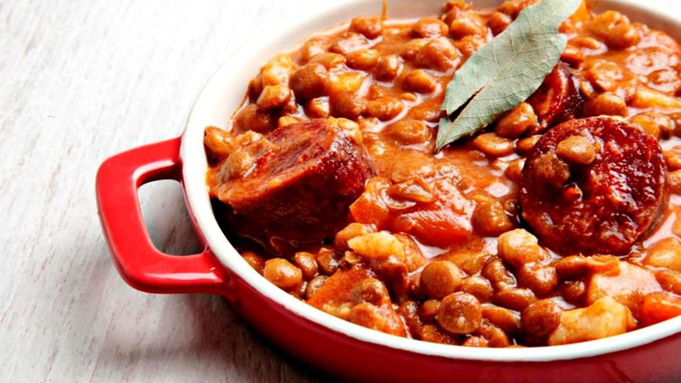 Un riquísimo guiso de lentejas, ideal para el invierno.