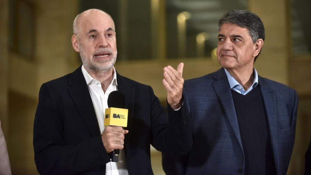 El jefe de Gobierno porteño se mostró en un acto junto a Jorge Macri (Gentileza Gobierno porteño).