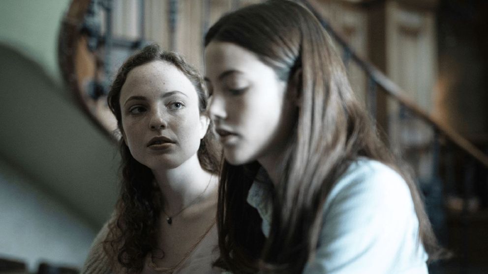 Netflix: la serie de terror española que tiene nueve capítulos y te va a "volar" la cabeza