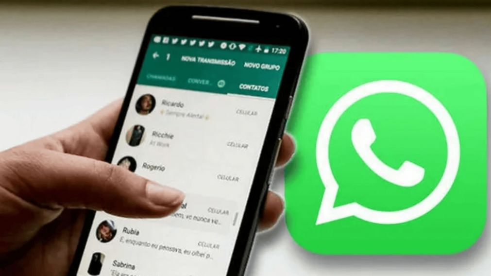 Twitter: una joven compartió el sticker hot que le mandó su madre por WhastApp y el posteo se hizo viral.