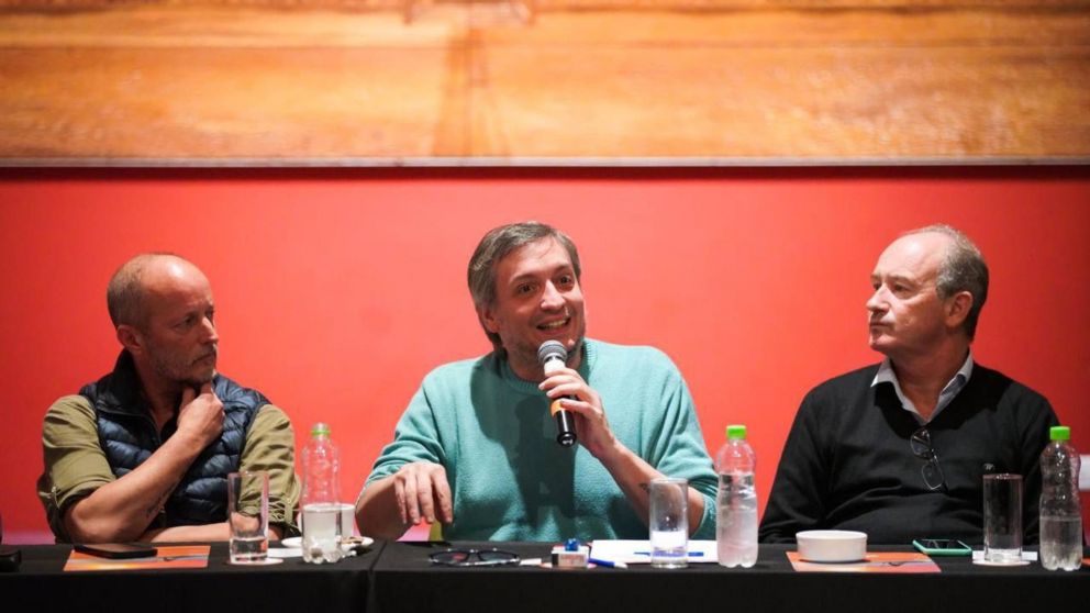 Máximo Kirchner mantuvo un encuentro con presidentes del PJ de la sexta sección electoral.