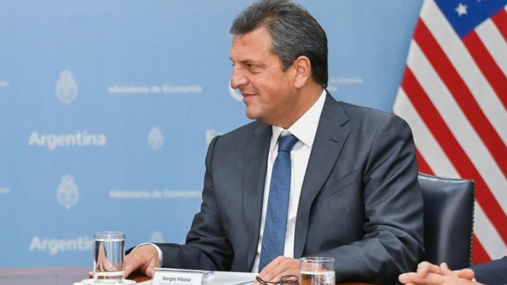 Sergio Massa abordará 10 temas con funcionarios de Joe Biden.