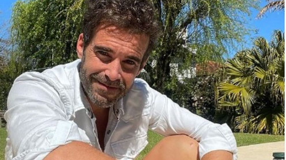 Nicolás Cabré, el actor que se alejó de la televisión para ser director de teatro y encontró una nueva pasión deportiva.