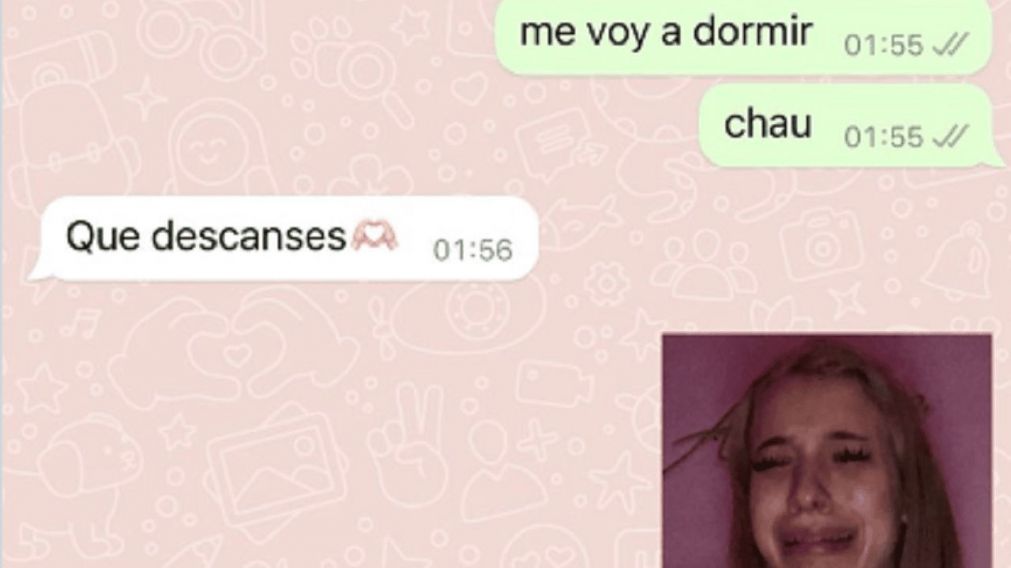 La insólita conversación de una pareja de novios desató la polémica (Twitter/@Alberee_).