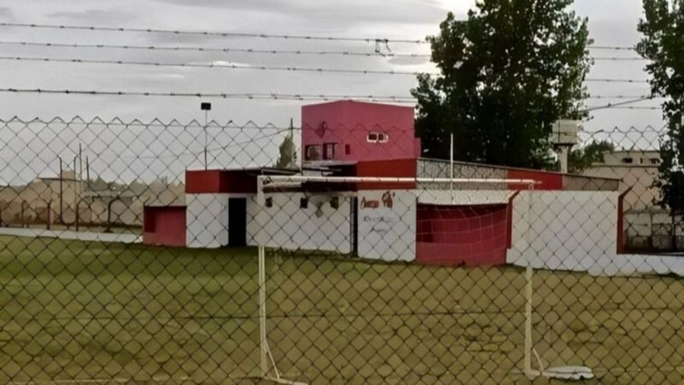 Un chico de 13 años se descompensó mientras jugaba un partido y murió en la cancha (Imagen Diario El Tiempo).
