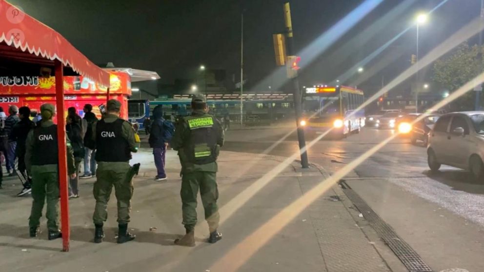 El operativo en colectivos se desplegó tras el asesinato del chofer Daniel Barrientos (Télam).