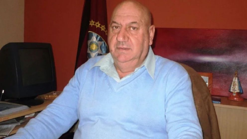 Vuelve a ser candidato el exintendente de Salta que fue destituido por sacarse fotos semidesnudo con menores