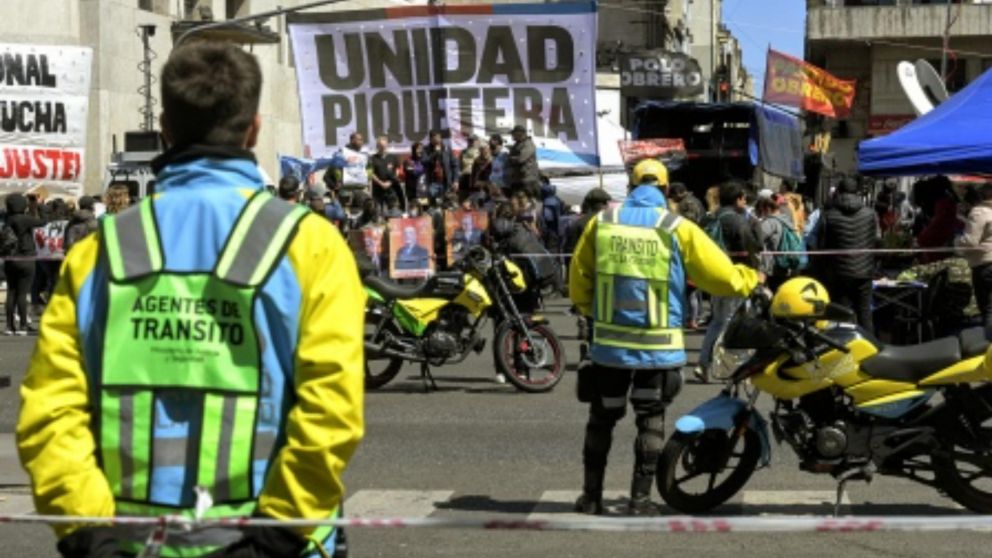 Los cortes iniciarán a partir de las 10.