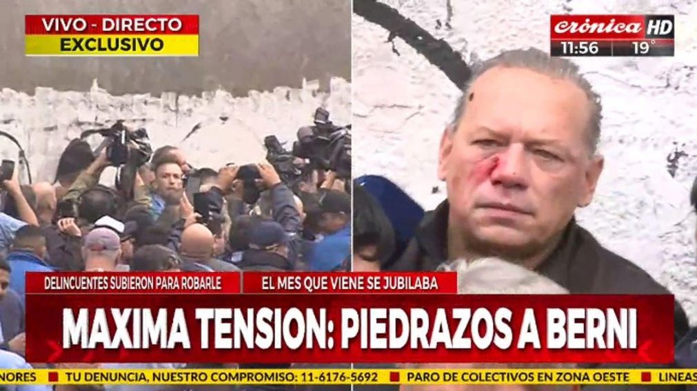 Sergio Berni fue agredido por un grupo de personas en la avenida General Paz (Crónica HD).