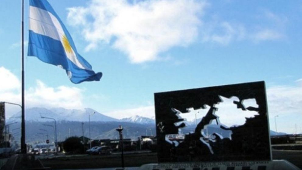 El Gobierno recordó a los combatientes y caídos en Malvinas este 2 de abril